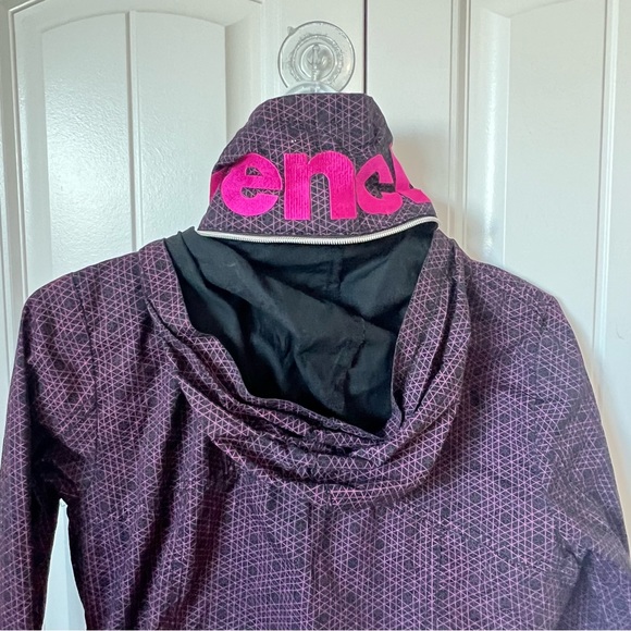 Ladies Size Medium EUC Purple Bench Zip Up Jacket - Picture 4 of 4